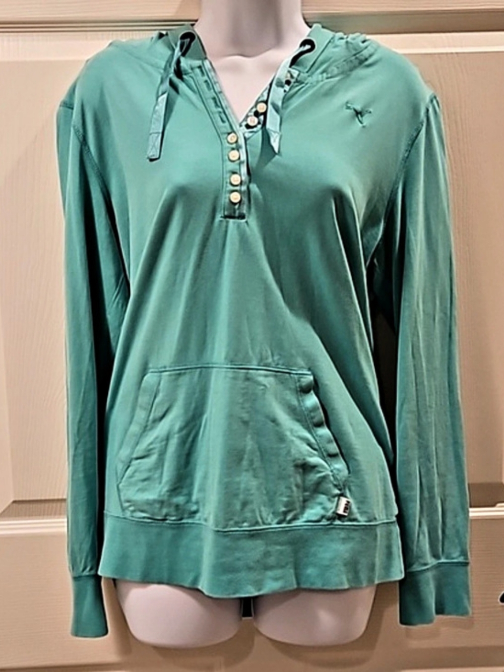 Puma Hooded Pullover in Green